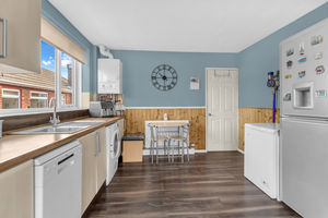 Photo 15- click for photo gallery